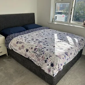 Homestay Double Next To London Heathrow Airport And Elizabeth Line Train To London, West Drayton (Middlesex)