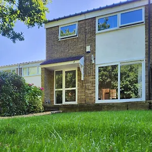Homestay Twin In Crawley,gatwick,west Sussex, Ifield